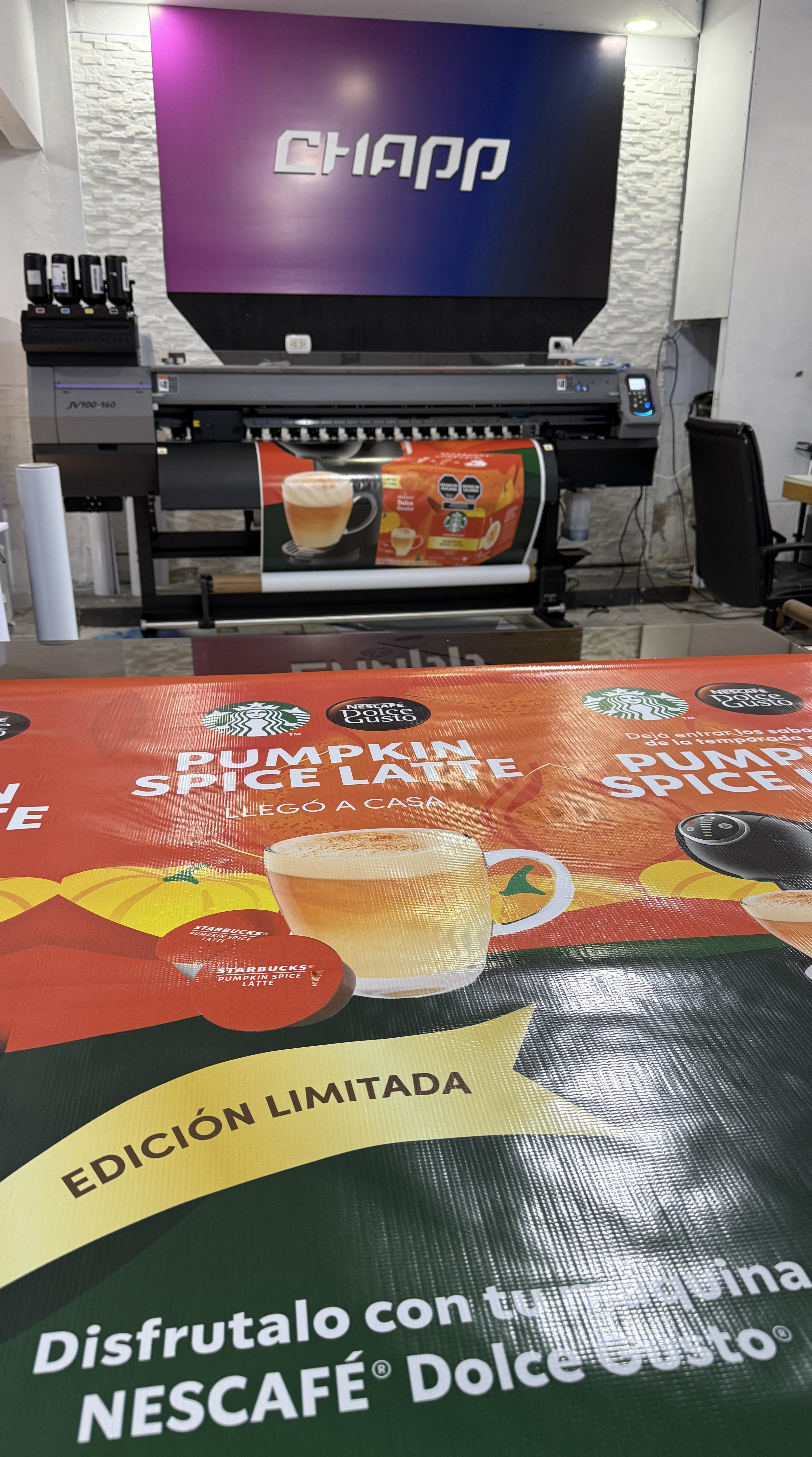 impresión en gran formato para Starbucks Dolce Gusto