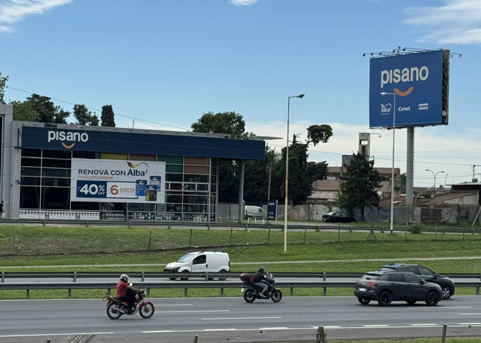 Cartel de Pisano en Vía Pública